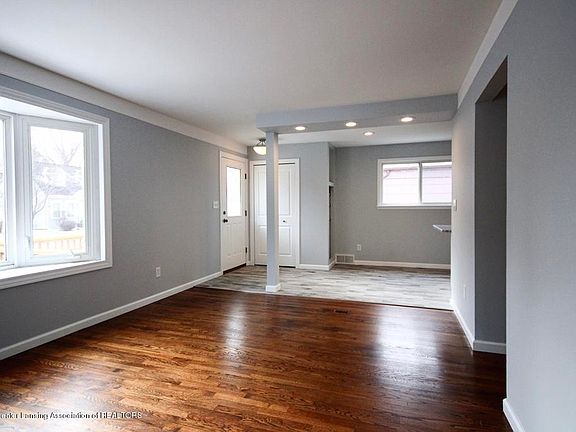 4th image of 109 Bauman Ave