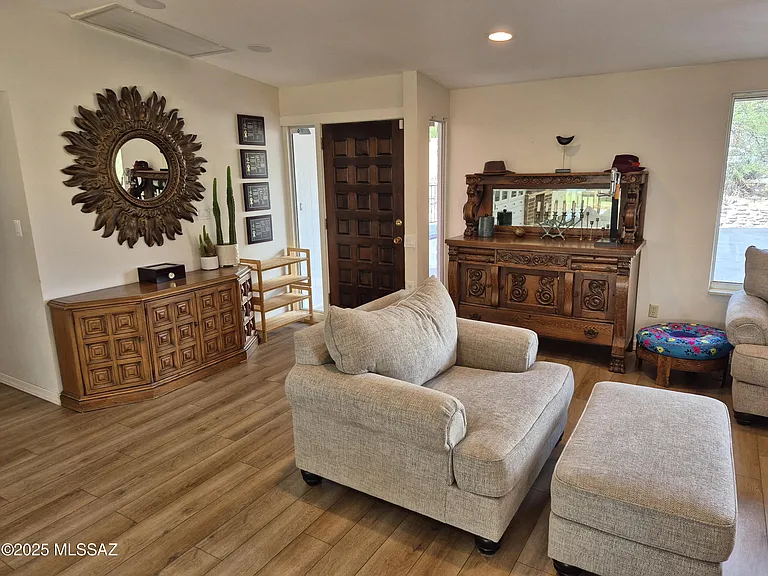 5665 E Camino Del Celador — Photo 8