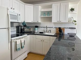 814 Kinau St APT 405, Honolulu, HI 96813