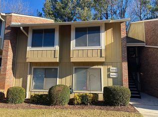 2092 Powers Ferry Trce, Marietta, GA 30067