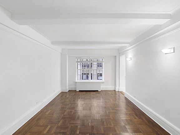 3rd image of 115 W 86th St #9F