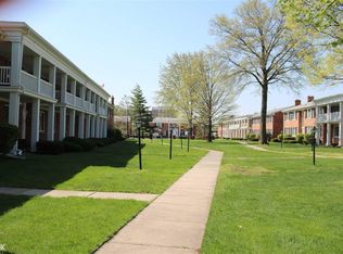 29470 Hoover Rd, Warren, MI