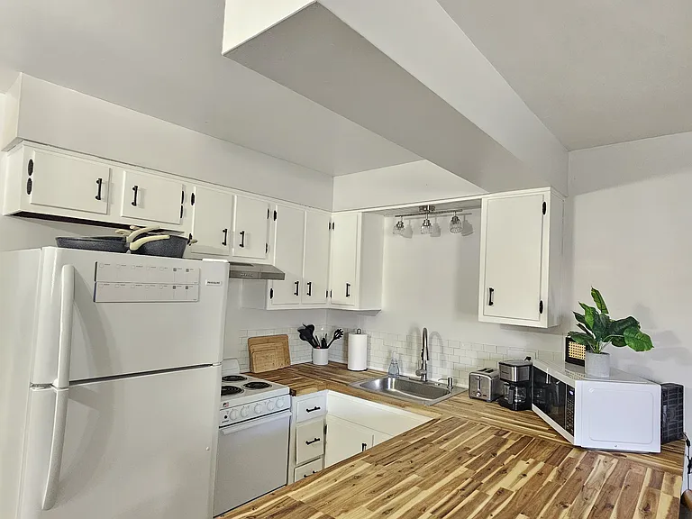 406 Edgar St #4 — Photo 18