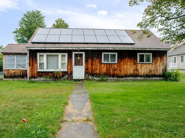 56 John St, Lunenburg, MA 01462