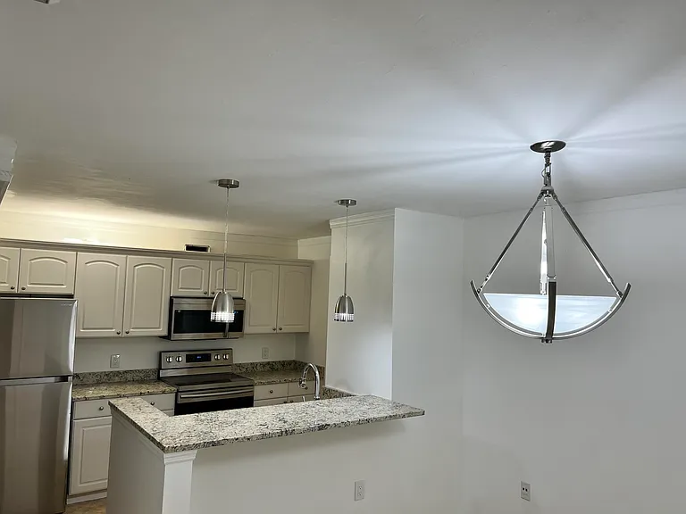 3114 31st Way — Photo 9