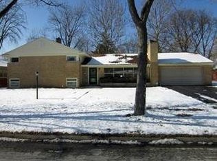 1212 Oakmont Ave, Flossmoor, IL 60422