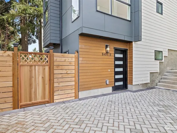 8451 24th Ave SW Unit B, Seattle, WA 98106