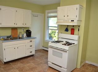 42 Willis St, Troy, NY 12180