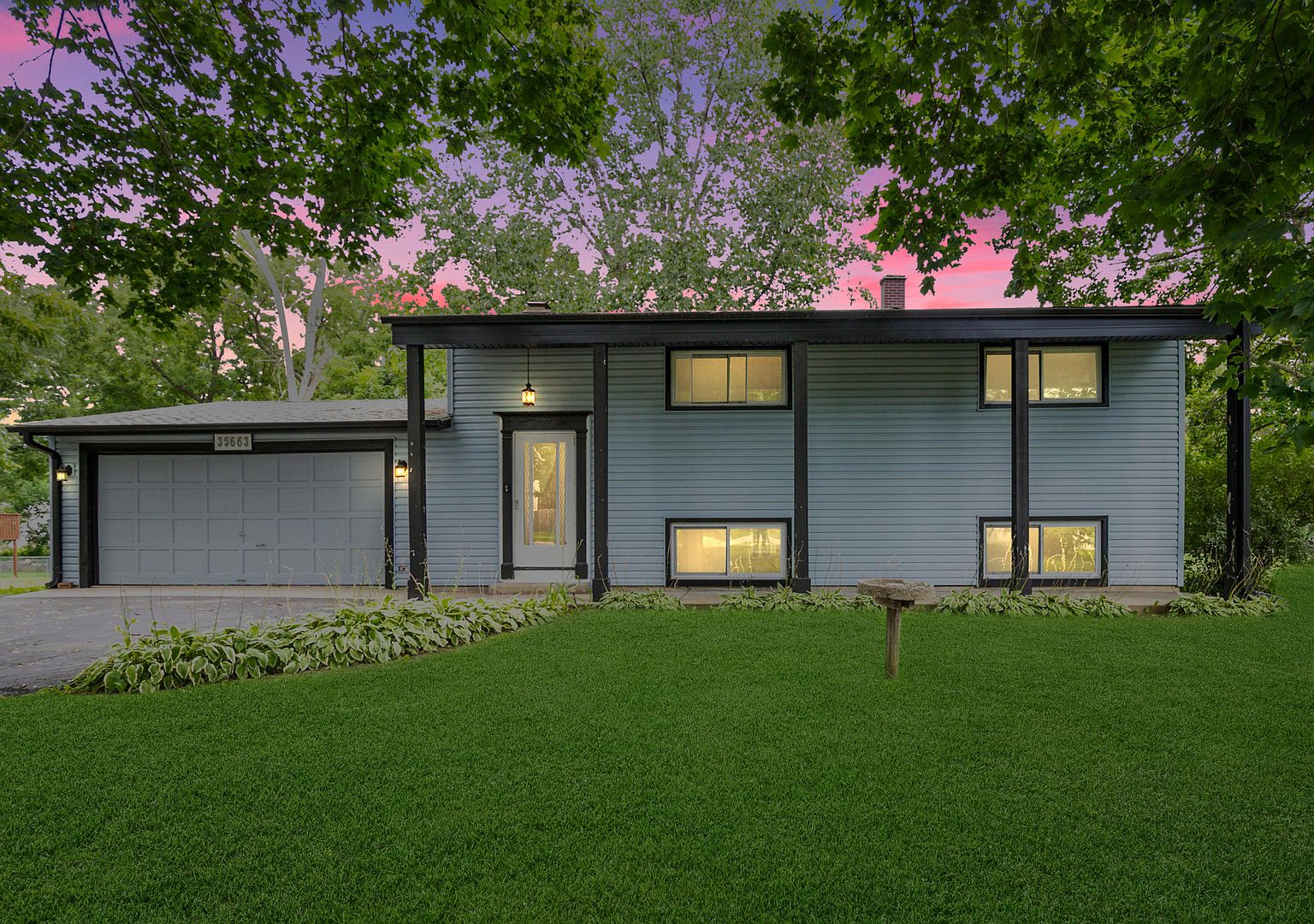 35663 N Helendale Rd, Ingleside, IL 60041 | Zillow