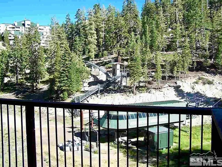 424 Quaking Aspen Ln #B — Photo 4