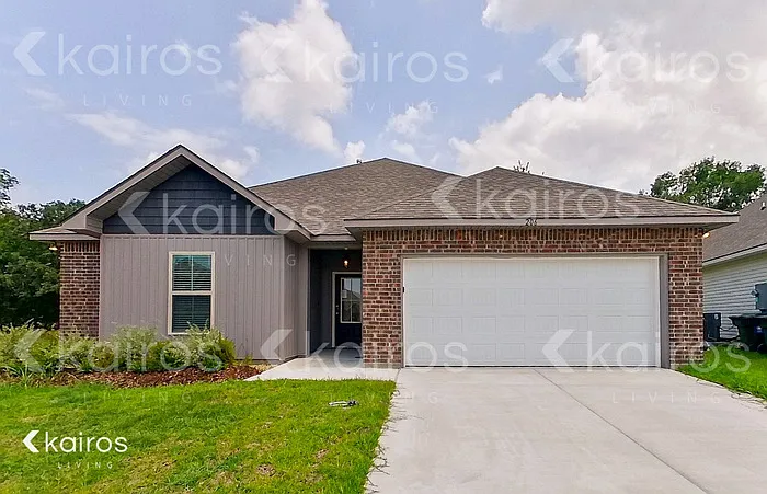206 Foggy Ln — Photo 1