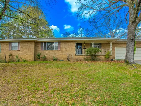 12 Wingate Dr, Little Rock, AR 72205