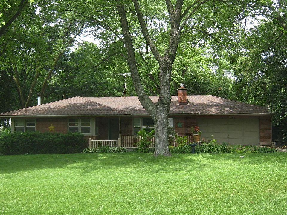 1st image of 3S066 Mulberry Ln