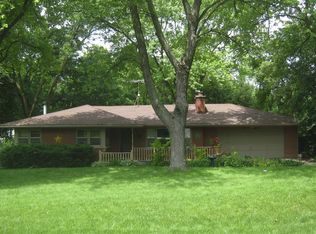 3S066 Mulberry Ln, Glen Ellyn, IL