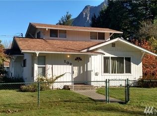 102 E 5th St, North Bend, WA 98045