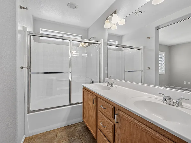 6777 Wormwood Ln — Photo 16