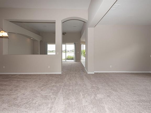 4th image of 7130 Maysville Ct