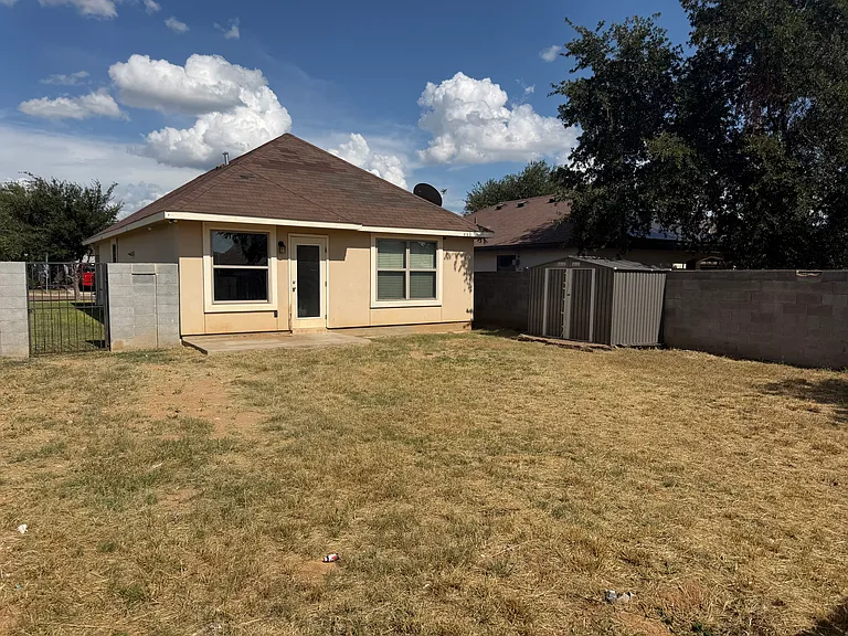 4422 Wild Flower Ave — Photo 16