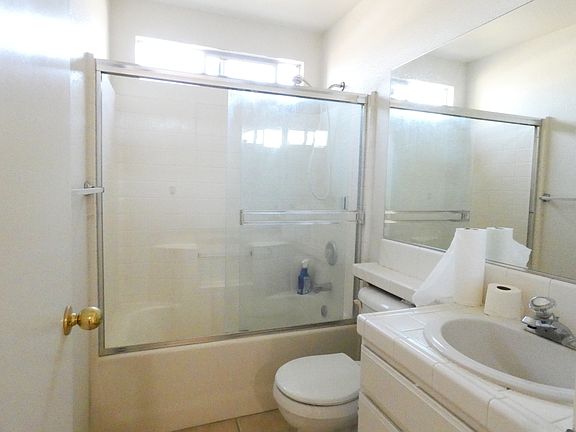 5th image of 502 E San Luis Dr