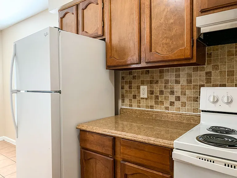 2 Bedroom Fourplex with Fireplace — Photo 14