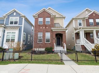 14 N Dryden Pl, Arlington Heights, IL 60004