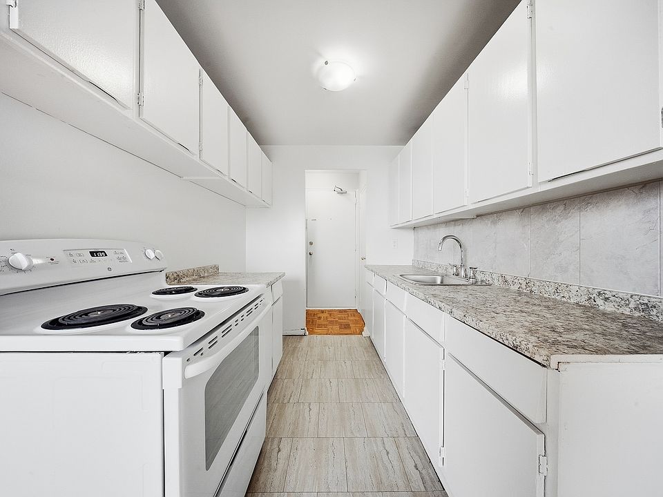 1st image of 2275 Victoria Park Ave #1580180