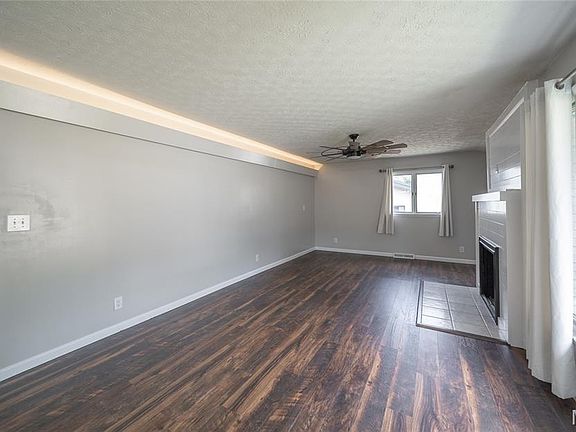 5th image of 307 Ellis Ave
