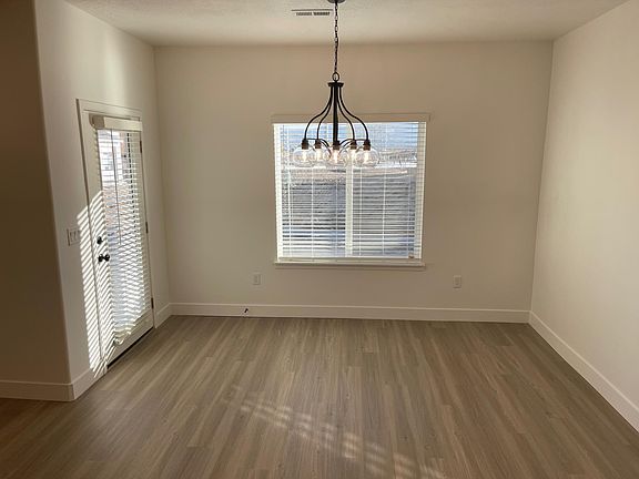 4th image of 4147 Anasazi St