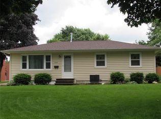 2245 3rd Ave, Marion, IA 52302