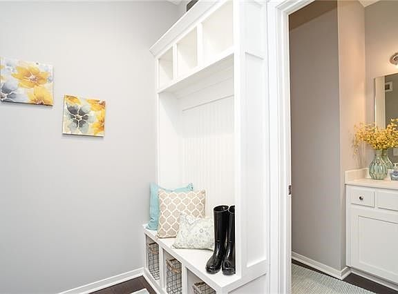 4th image of 4541 Millridge St
