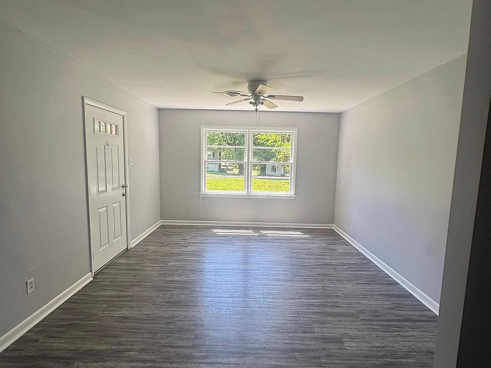 1st image of 257 Greenwell Ct #B