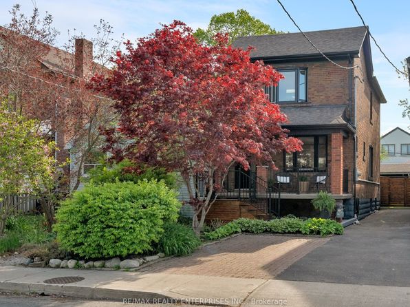 52 5th St, Toronto, ON M8V 2Z2