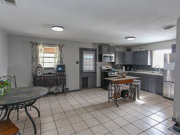 5th image of 1805 Choctaw Dr