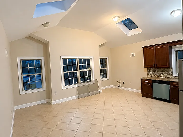 108 Carlton Ave #1 — Photo 3