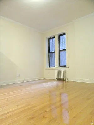 Rented by DSA Realty | media 18