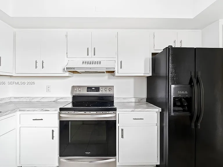 4500 Gefion Ct #304 — Photo 2