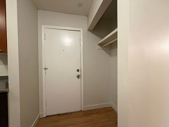 3rd image of 10130 154th St NW #4