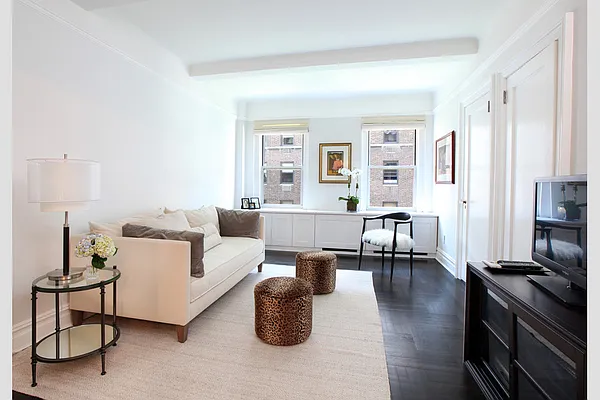 Sold by Stribling | media 4