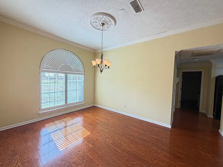 4034 Kristanna Dr — Photo 17