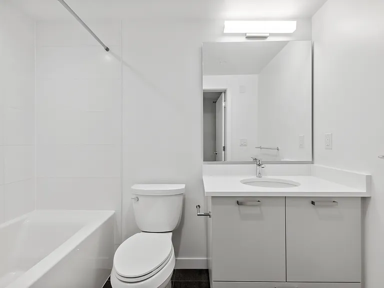 3435 Sawmill Cres — Photo 55