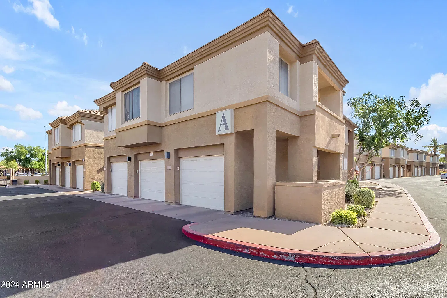 3 bed, 1413 sqft, $2,500 — Photo 1