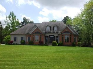 721 15th St SW, Demotte, IN 46310