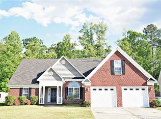 8237 Frenchorn Ln, Fayetteville, NC 28314
