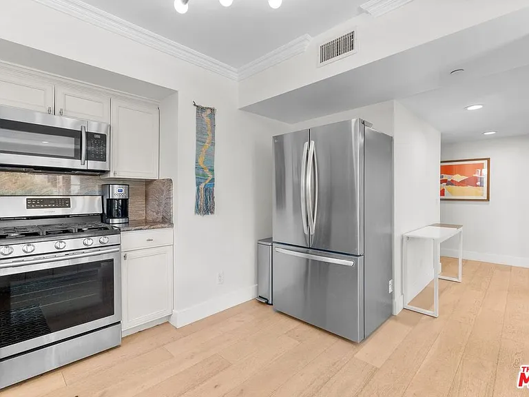 11842 Darlington Ave #201 — Photo 11