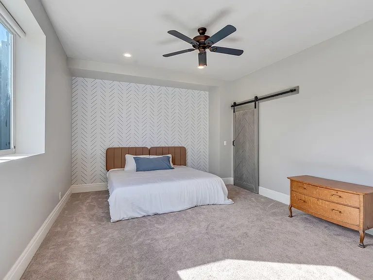 2872 E Sorrel Dr — Photo 43