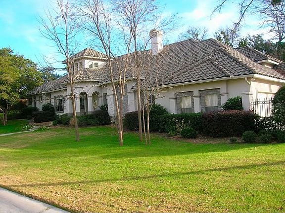 2nd image of 1746 Windmill Hill Ln