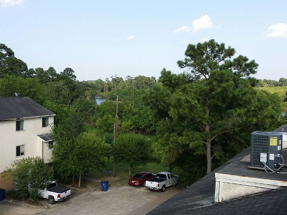 1st image of 707 Timberline Dr Unit A