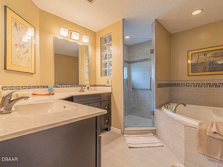 6236 Clover Bend Dr — Photo 38