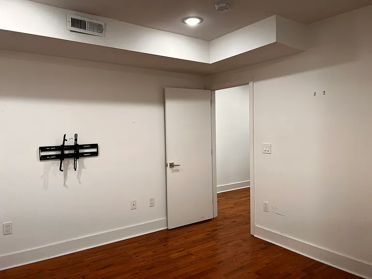 1100 S 27th St #3F — Photo 8