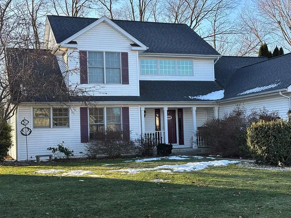 18354 Courtland Dr, South Bend, IN 46637